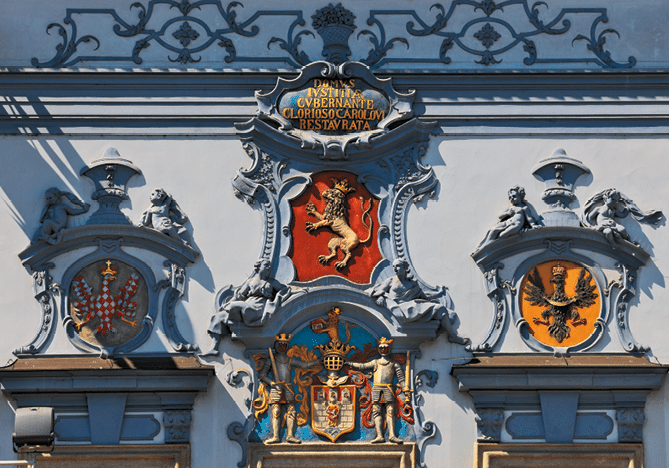 Kniha  CESKE BUDEJOVICE - Libor Svacek  - vydani 1 , rok 2012 Photographer: Libor Svacek; box fotosvacek cz; Mobile: +420 602428001; 